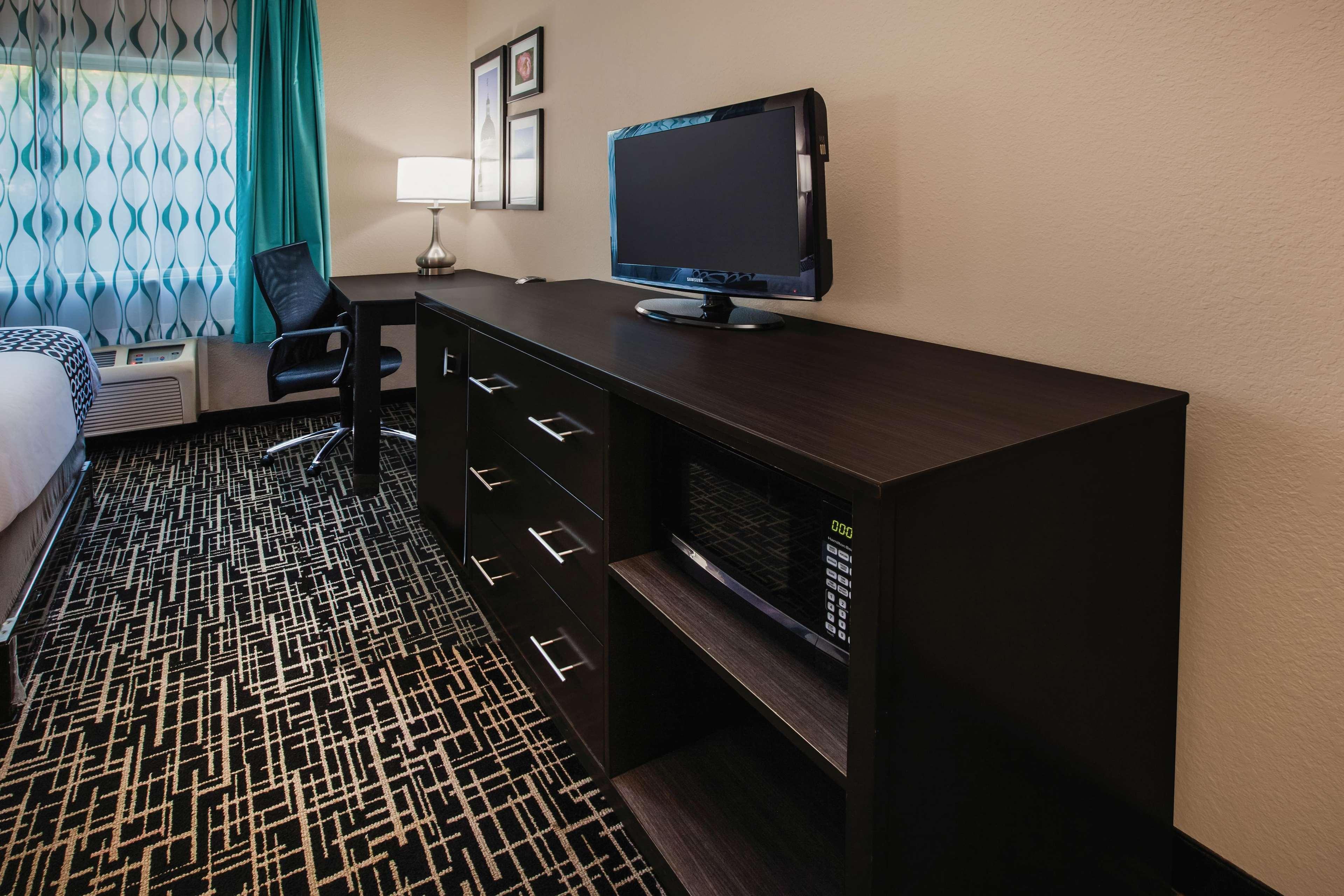 La Quinta Inn By Wyndham Indianapolis North Εξωτερικό φωτογραφία