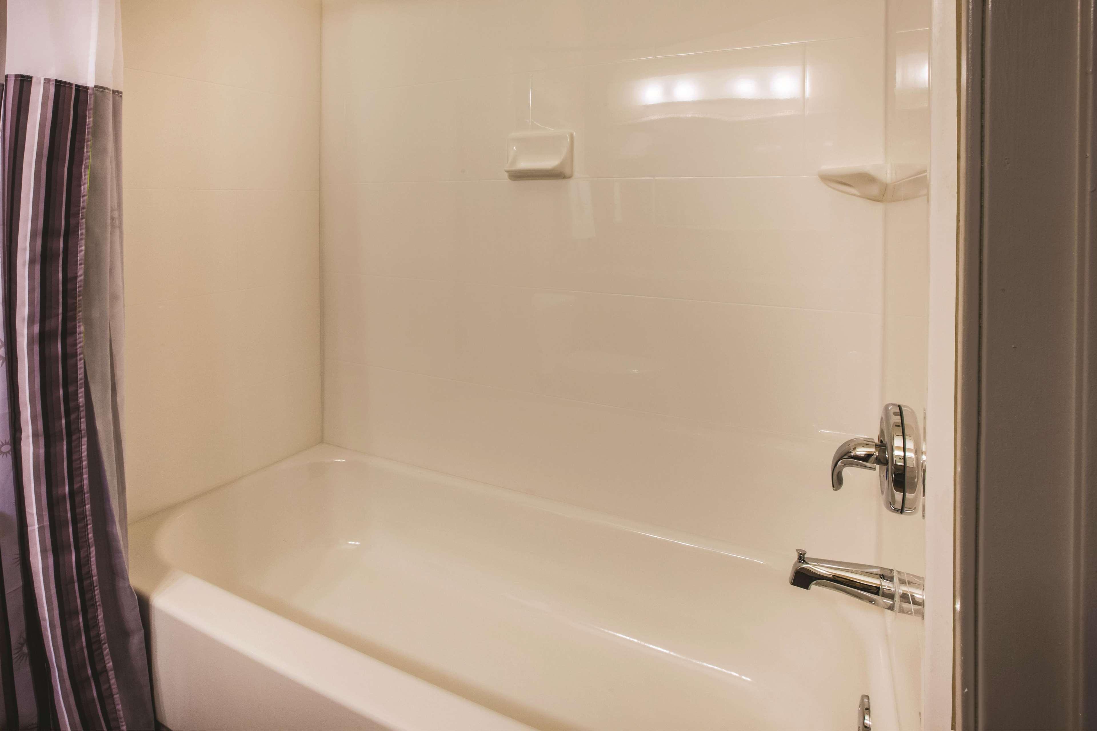 La Quinta Inn By Wyndham Indianapolis North Εξωτερικό φωτογραφία