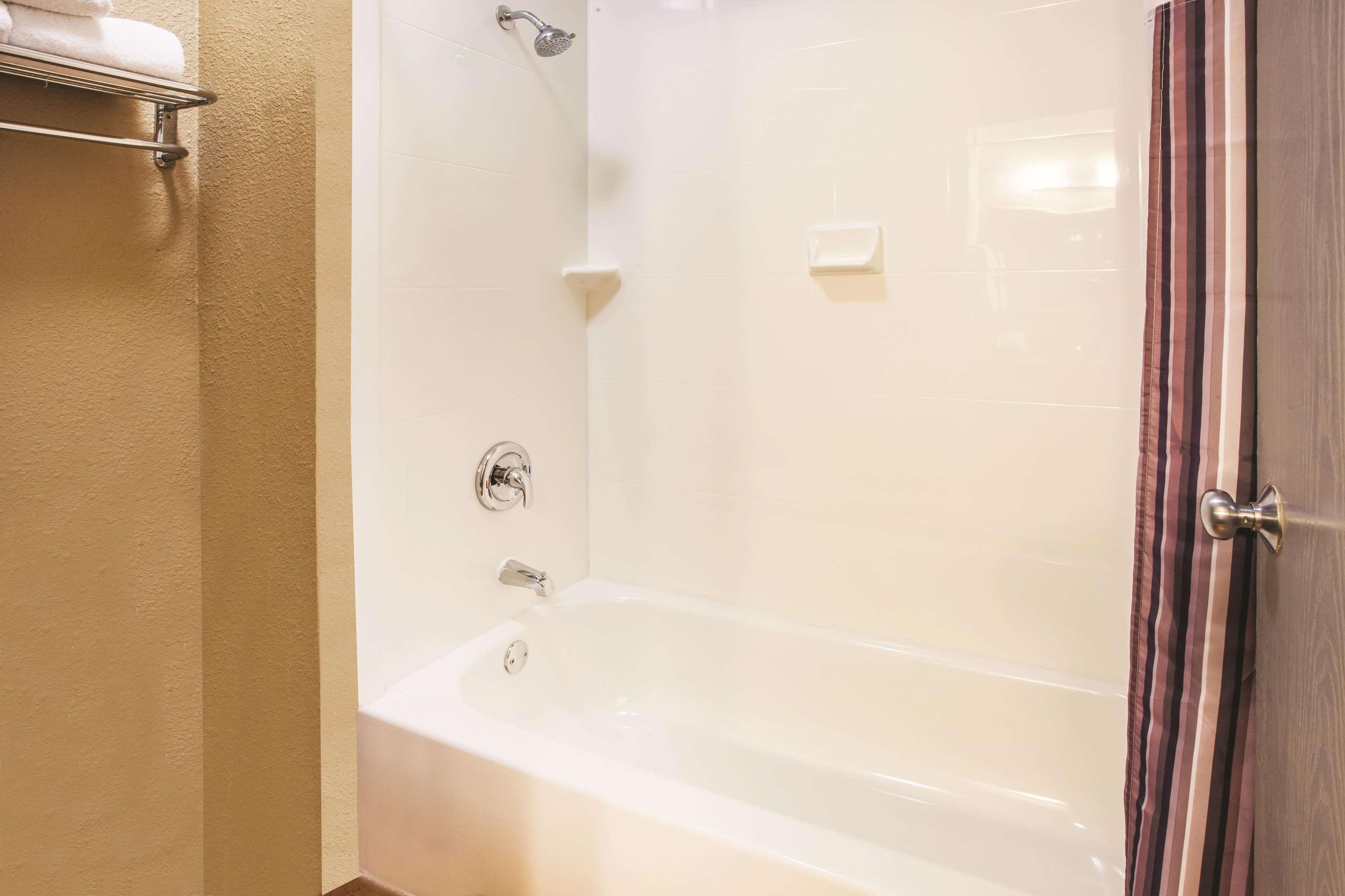 La Quinta Inn By Wyndham Indianapolis North Εξωτερικό φωτογραφία