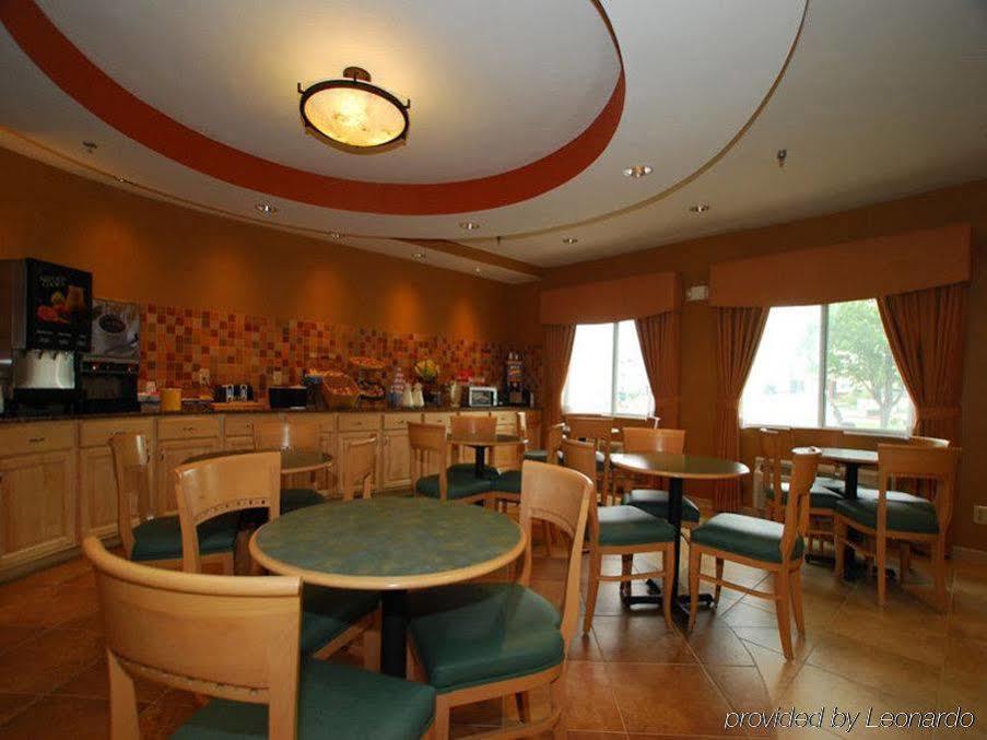 La Quinta Inn By Wyndham Indianapolis North Εξωτερικό φωτογραφία