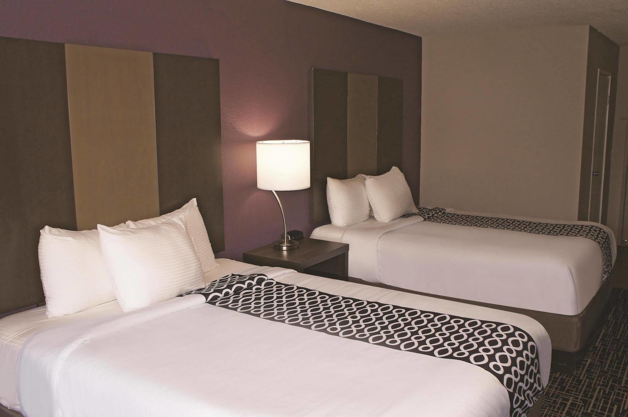 La Quinta Inn By Wyndham Indianapolis North Εξωτερικό φωτογραφία