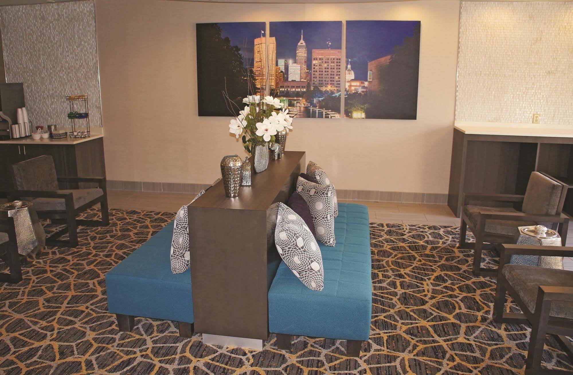 La Quinta Inn By Wyndham Indianapolis North Εξωτερικό φωτογραφία