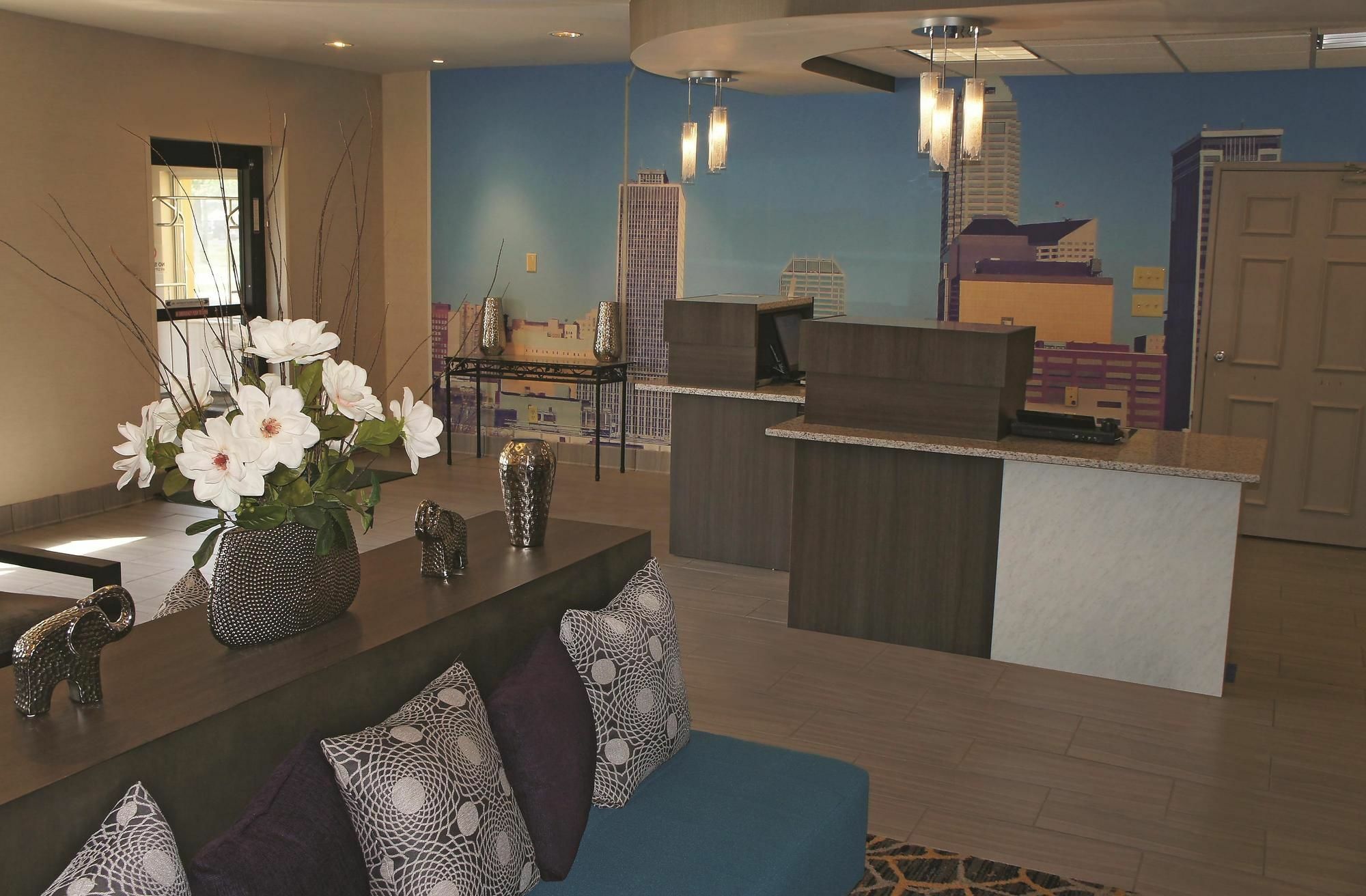 La Quinta Inn By Wyndham Indianapolis North Εξωτερικό φωτογραφία